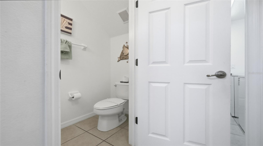 DAVENPORT, Florida 33837, 7 Bedrooms Bedrooms, ,4 BathroomsBathrooms,Residential,For Sale,ORANGE COSMOS,0,MFRO6379795