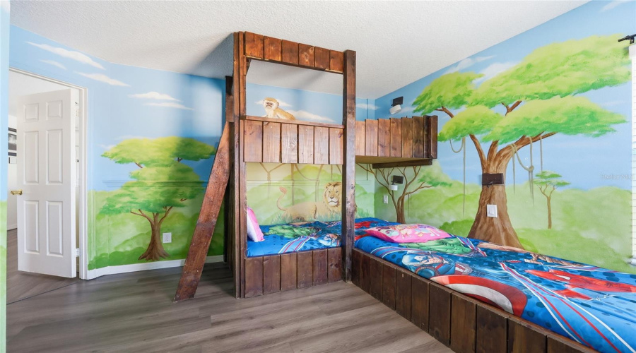 DAVENPORT, Florida 33837, 7 Bedrooms Bedrooms, ,4 BathroomsBathrooms,Residential,For Sale,ORANGE COSMOS,0,MFRO6379795