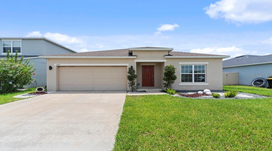 DAVENPORT, Florida 33837, 4 Bedrooms Bedrooms, ,2 BathroomsBathrooms,Residential,For Sale,MEADOW BEND,0,MFRS5144024