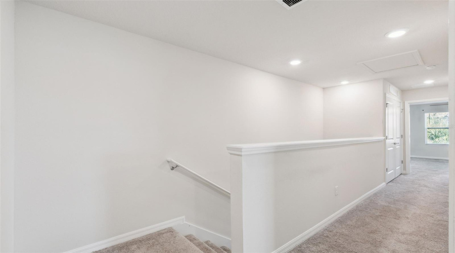 KISSIMMEE, Florida 34746, 3 Bedrooms Bedrooms, ,2 BathroomsBathrooms,Residential,For Sale,SPARKLING SHELL,0,MFRO6382561