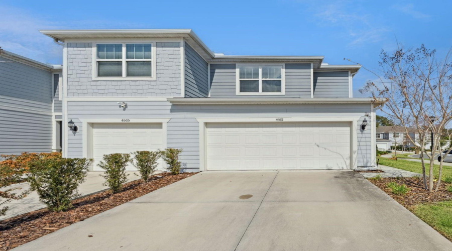 KISSIMMEE, Florida 34746, 3 Bedrooms Bedrooms, ,2 BathroomsBathrooms,Residential,For Sale,SPARKLING SHELL,0,MFRO6382561