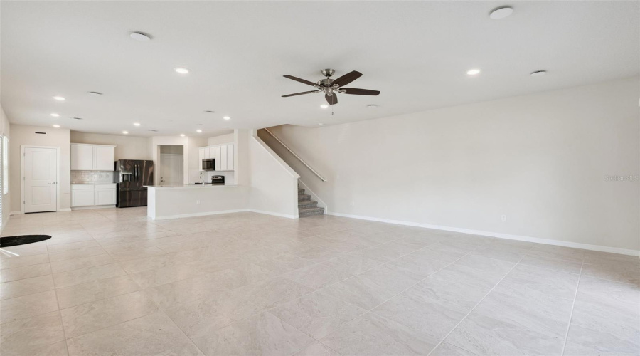 KISSIMMEE, Florida 34746, 3 Bedrooms Bedrooms, ,2 BathroomsBathrooms,Residential,For Sale,SPARKLING SHELL,0,MFRO6382561