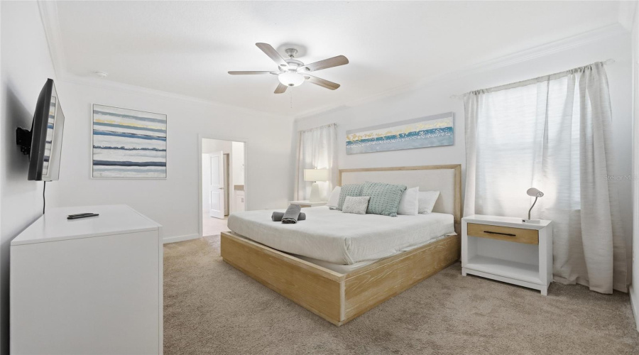 KISSIMMEE, Florida 34746, 8 Bedrooms Bedrooms, ,5 BathroomsBathrooms,Residential,For Sale,OXYMORON,0,MFRO6380933