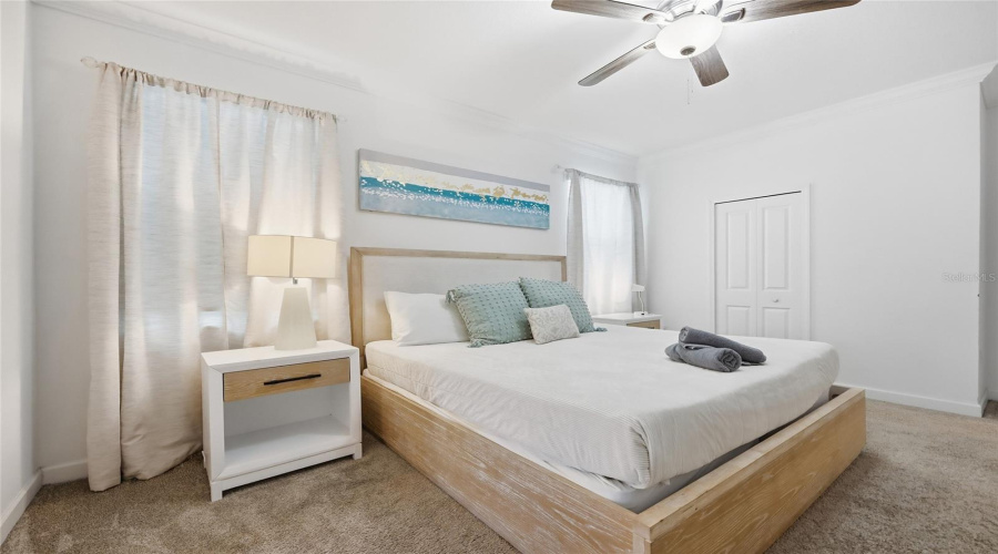 KISSIMMEE, Florida 34746, 8 Bedrooms Bedrooms, ,5 BathroomsBathrooms,Residential,For Sale,OXYMORON,0,MFRO6380933