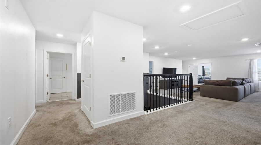 KISSIMMEE, Florida 34746, 8 Bedrooms Bedrooms, ,5 BathroomsBathrooms,Residential,For Sale,OXYMORON,0,MFRO6380933