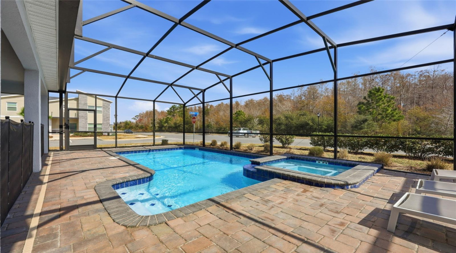 KISSIMMEE, Florida 34746, 8 Bedrooms Bedrooms, ,5 BathroomsBathrooms,Residential,For Sale,OXYMORON,0,MFRO6380933