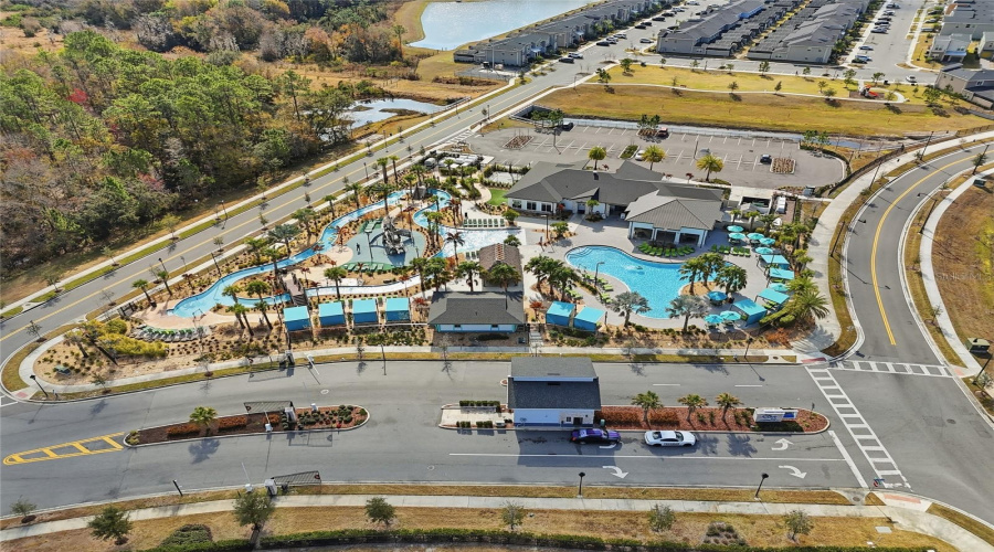 KISSIMMEE, Florida 34746, 8 Bedrooms Bedrooms, ,5 BathroomsBathrooms,Residential,For Sale,OXYMORON,0,MFRO6380933