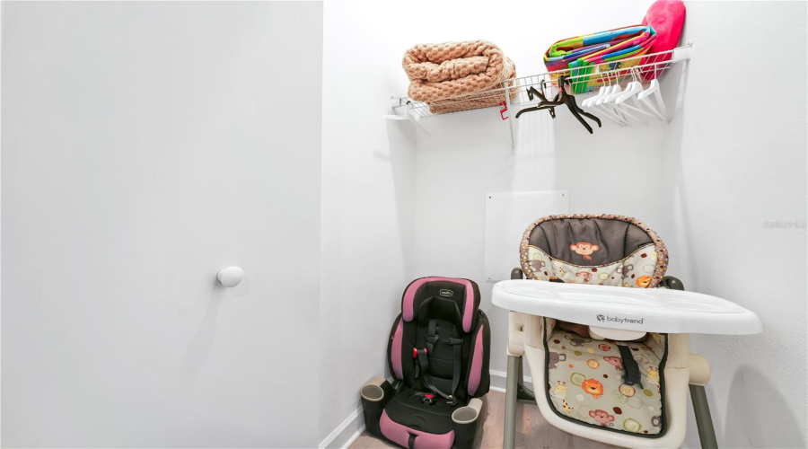 DAVENPORT, Florida 33896, 5 Bedrooms Bedrooms, ,4 BathroomsBathrooms,Residential,For Sale,FAMAGUSTA,0,MFRO6383238