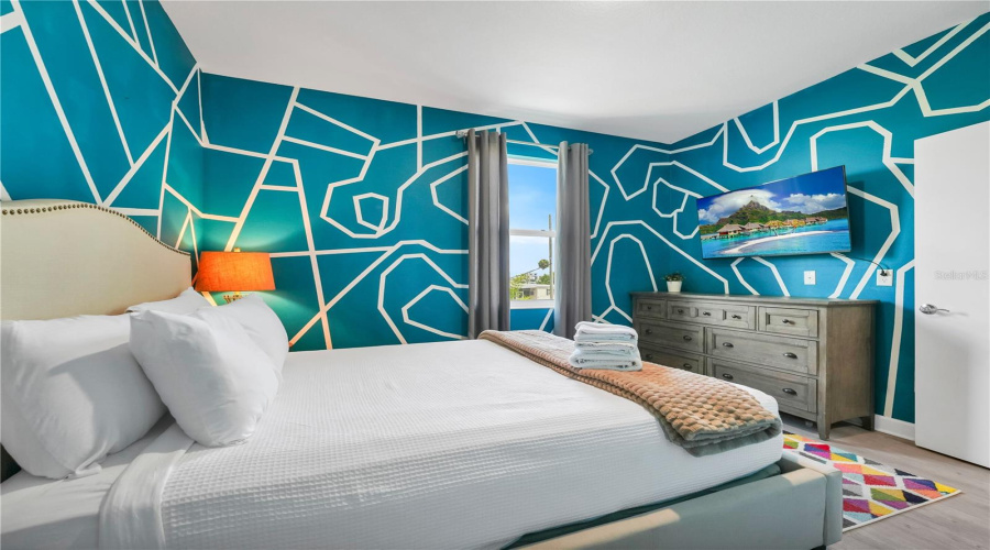 DAVENPORT, Florida 33896, 5 Bedrooms Bedrooms, ,4 BathroomsBathrooms,Residential,For Sale,FAMAGUSTA,0,MFRO6383238