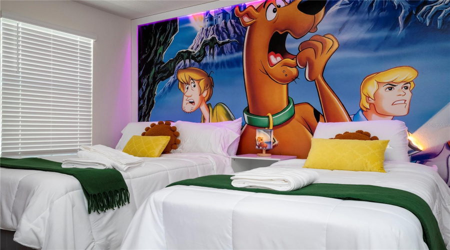 DAVENPORT, Florida 33897, 7 Bedrooms Bedrooms, ,5 BathroomsBathrooms,Residential,For Sale,KAIPO,0,MFRO6383228