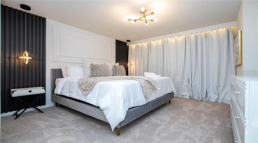 DAVENPORT, Florida 33897, 7 Bedrooms Bedrooms, ,5 BathroomsBathrooms,Residential,For Sale,KAIPO,0,MFRO6383228