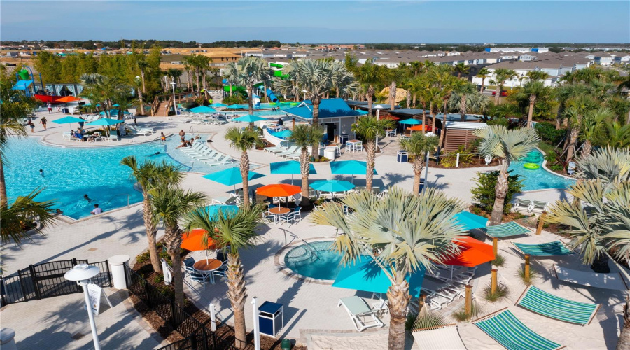 DAVENPORT, Florida 33897, 7 Bedrooms Bedrooms, ,5 BathroomsBathrooms,Residential,For Sale,KAIPO,0,MFRO6383228