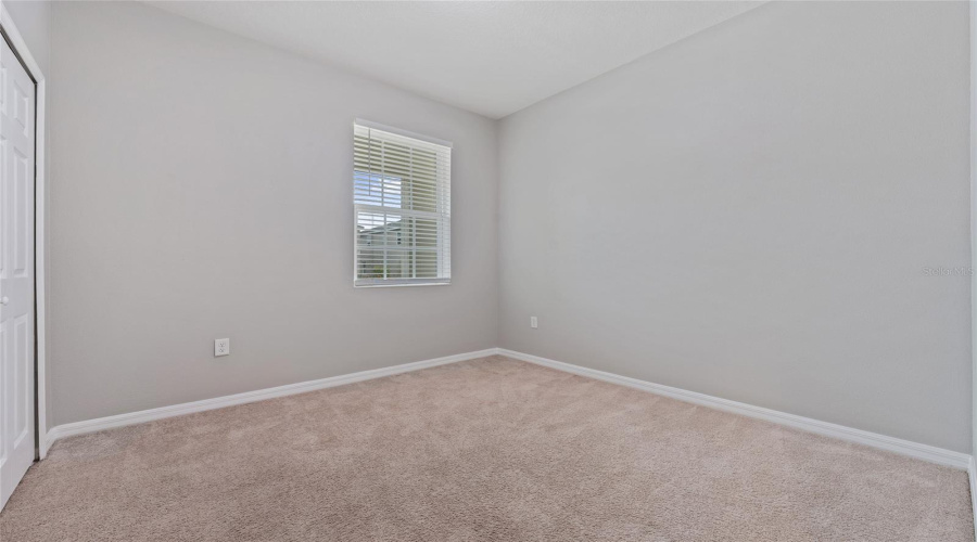 DAVENPORT, Florida 33837, 4 Bedrooms Bedrooms, ,2 BathroomsBathrooms,Residential,For Sale,SWAN SWIM,0,MFRS5143477