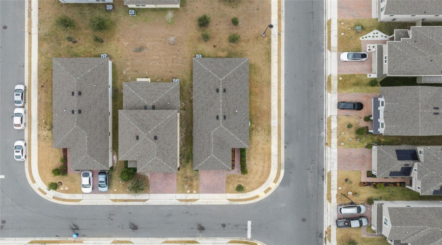 DAVENPORT, Florida 33837, 4 Bedrooms Bedrooms, ,2 BathroomsBathrooms,Residential,For Sale,SWAN SWIM,0,MFRS5143477