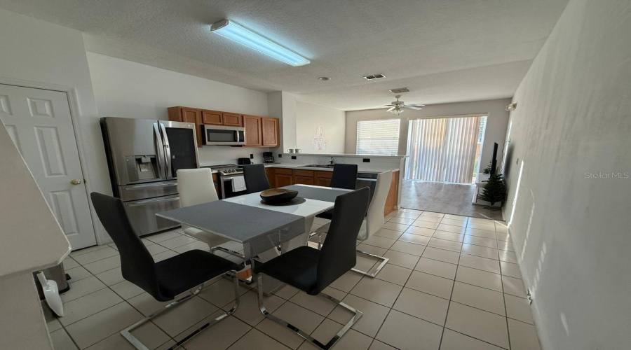 KISSIMMEE, Florida 34746, 3 Bedrooms Bedrooms, ,3 BathroomsBathrooms,Residential,For Sale,PARADISE CAY,0,MFRS5144031