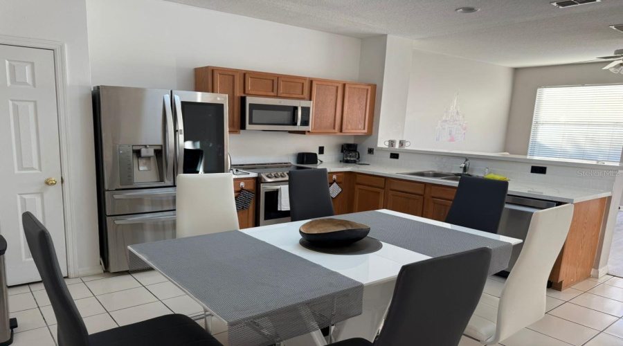 KISSIMMEE, Florida 34746, 3 Bedrooms Bedrooms, ,3 BathroomsBathrooms,Residential,For Sale,PARADISE CAY,0,MFRS5144031