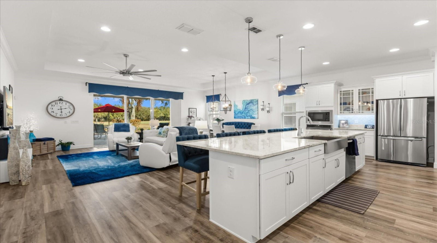 Open Floor Plan with beautiful Golf Course View