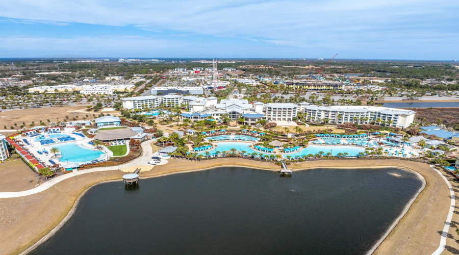 Resort Pools / Amenities