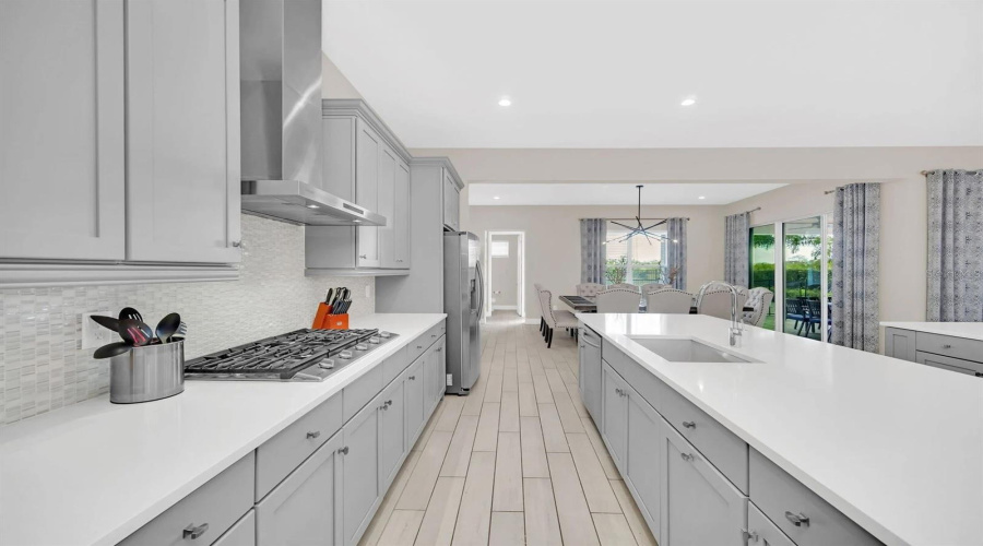 KISSIMMEE, Florida 34747, 6 Bedrooms Bedrooms, ,6 BathroomsBathrooms,Residential,For Sale,JACKS CLUB,0,MFRS5144037