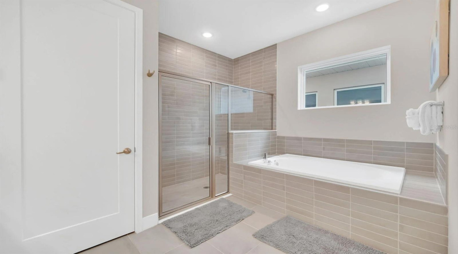 KISSIMMEE, Florida 34747, 6 Bedrooms Bedrooms, ,6 BathroomsBathrooms,Residential,For Sale,JACKS CLUB,0,MFRS5144037