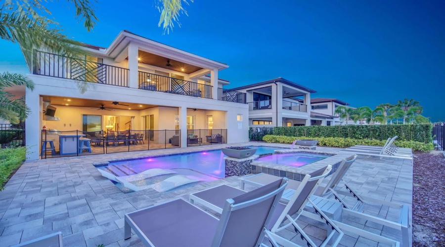 KISSIMMEE, Florida 34747, 6 Bedrooms Bedrooms, ,6 BathroomsBathrooms,Residential,For Sale,JACKS CLUB,0,MFRS5144037