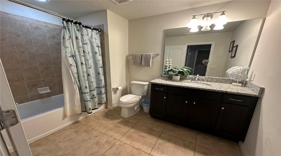 KISSIMMEE, Florida 34747, 5 Bedrooms Bedrooms, ,4 BathroomsBathrooms,Residential,For Sale,NICE,0,MFRO6383451