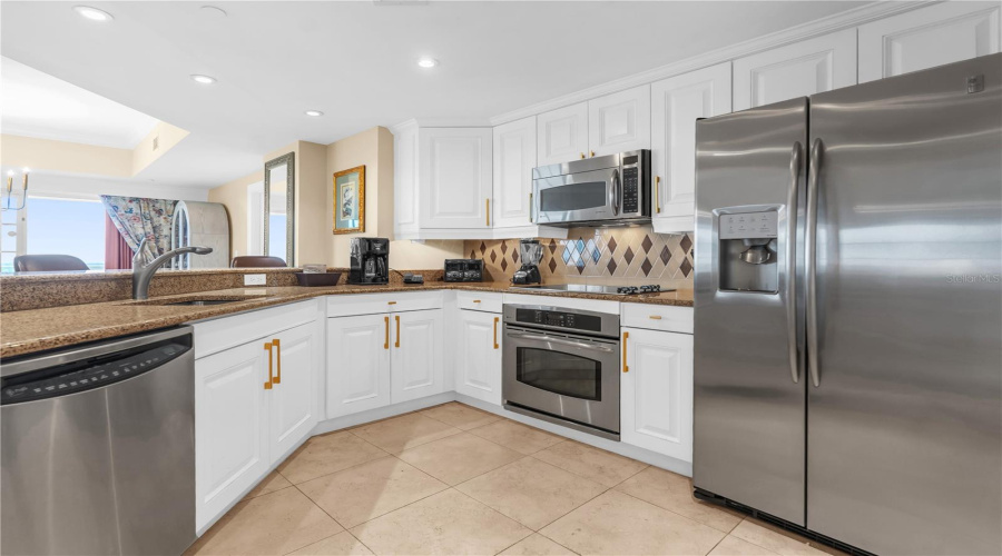 REUNION, Florida 34747, 2 Bedrooms Bedrooms, ,2 BathroomsBathrooms,Residential,For Sale,GATHERING,0,MFRO6382662