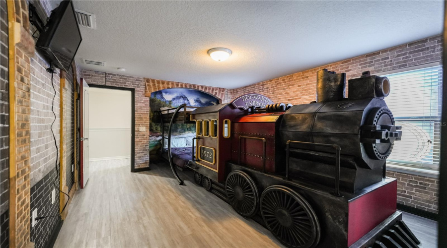 KISSIMMEE, Florida 34747, 8 Bedrooms Bedrooms, ,6 BathroomsBathrooms,Residential,For Sale,GOBI,0,MFRO6383464