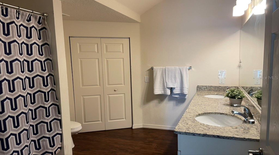 KISSIMMEE, Florida 34747, 3 Bedrooms Bedrooms, ,2 BathroomsBathrooms,Residential,For Sale,SHINE,0,MFRO6383458