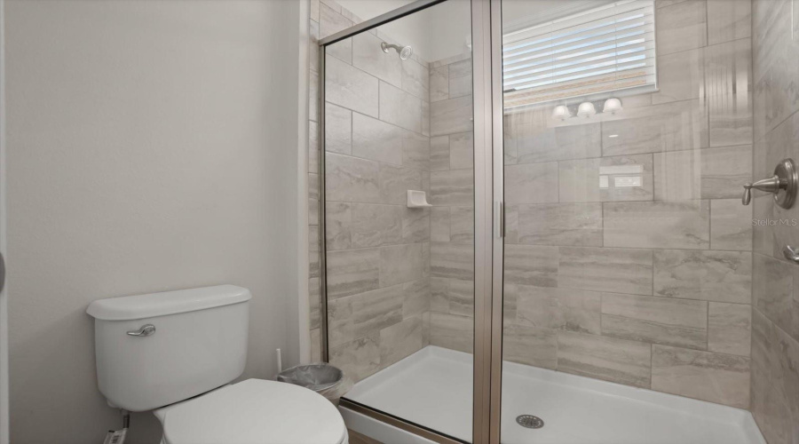 KISSIMMEE, Florida 34747, 6 Bedrooms Bedrooms, ,5 BathroomsBathrooms,Residential,For Sale,BURMA,0,MFRG5108000