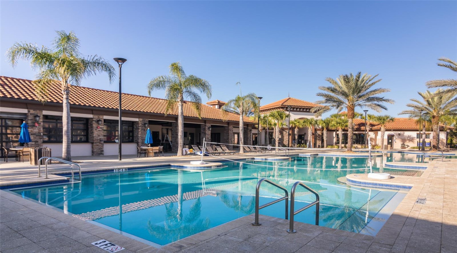 Community Center offer, restaurant, ice cream parlor, gym and game room!