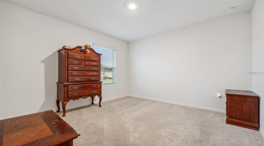 DAVENPORT, Florida 33837, 5 Bedrooms Bedrooms, ,3 BathroomsBathrooms,Residential,For Sale,CHINOY,0,MFRP4937877