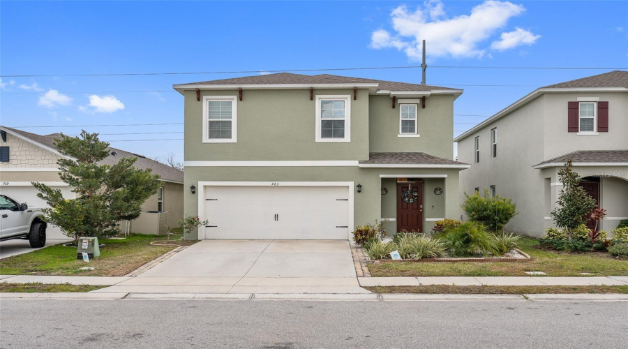 DAVENPORT, Florida 33837, 5 Bedrooms Bedrooms, ,3 BathroomsBathrooms,Residential,For Sale,CHINOY,0,MFRP4937877