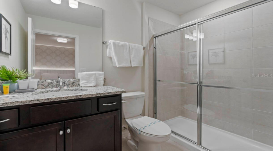 DAVENPORT, Florida 33897, 10 Bedrooms Bedrooms, ,8 BathroomsBathrooms,Residential,For Sale,LANA AVENUE,0,MFRO6383410