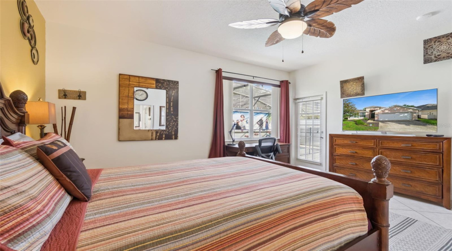 DAVENPORT, Florida 33897, 4 Bedrooms Bedrooms, ,3 BathroomsBathrooms,Residential,For Sale,ORISTA,0,MFRS5135726