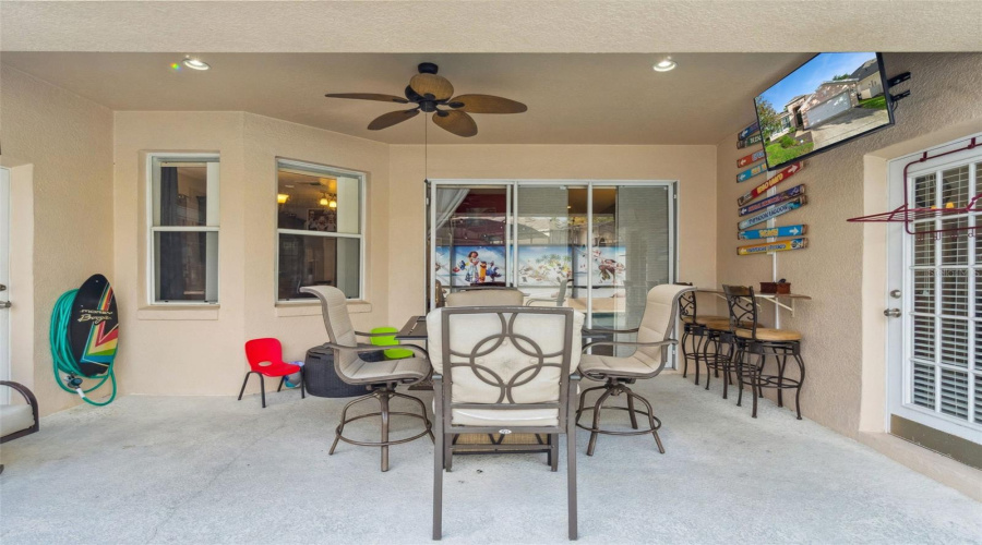 DAVENPORT, Florida 33897, 4 Bedrooms Bedrooms, ,3 BathroomsBathrooms,Residential,For Sale,ORISTA,0,MFRS5135726