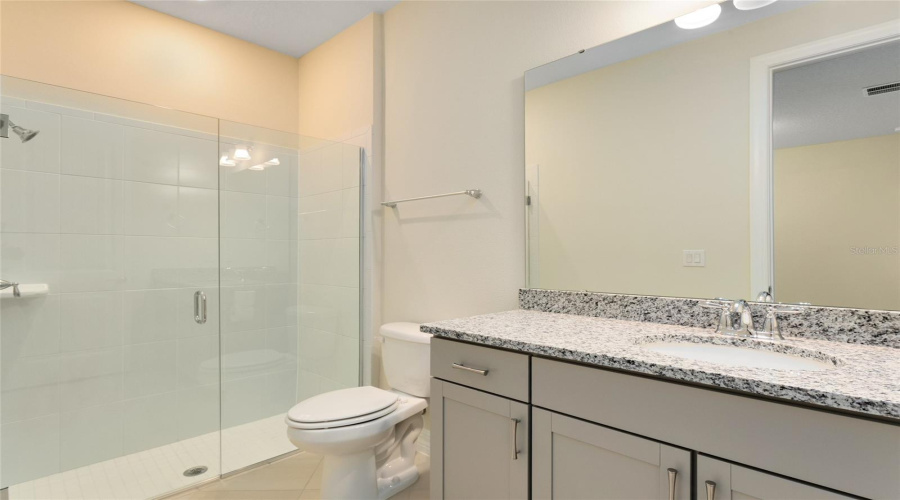 ORLANDO, Florida 32836, 6 Bedrooms Bedrooms, ,4 BathroomsBathrooms,Residential,For Sale,HANGING VINE,0,MFRO6383557