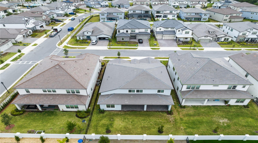 ORLANDO, Florida 32836, 6 Bedrooms Bedrooms, ,4 BathroomsBathrooms,Residential,For Sale,HANGING VINE,0,MFRO6383557