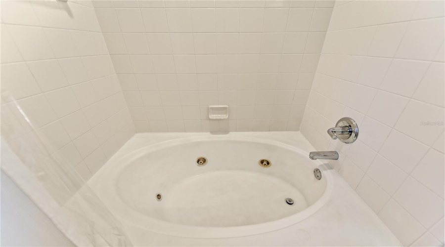 DAVENPORT, Florida 33897, 4 Bedrooms Bedrooms, ,3 BathroomsBathrooms,Residential,For Sale,CALABRIA,0,MFRO6276020