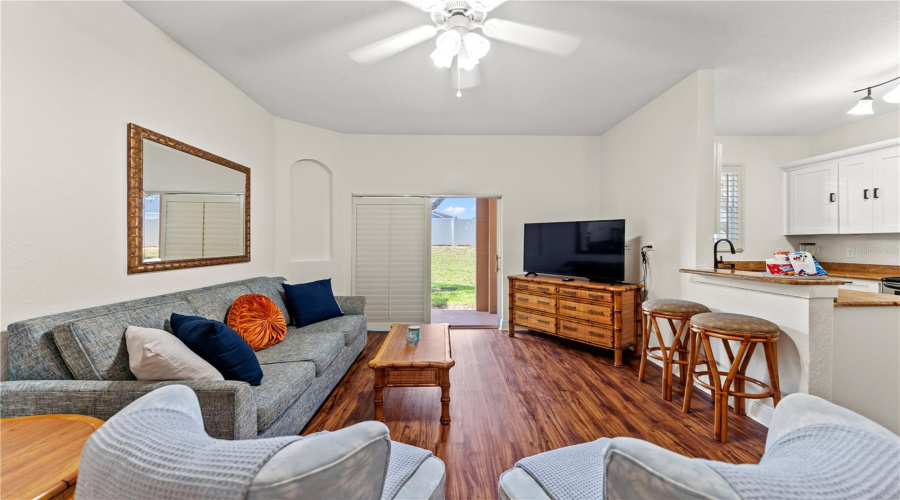 DAVENPORT, Florida 33897, 4 Bedrooms Bedrooms, ,3 BathroomsBathrooms,Residential,For Sale,CALABRIA,0,MFRO6276020