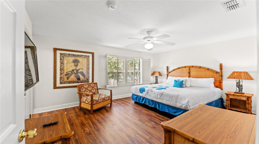 DAVENPORT, Florida 33897, 4 Bedrooms Bedrooms, ,3 BathroomsBathrooms,Residential,For Sale,CALABRIA,0,MFRO6276020