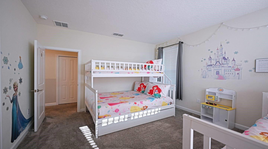 KISSIMMEE, Florida 34746, 5 Bedrooms Bedrooms, ,5 BathroomsBathrooms,Residential,For Sale,BOOKMARK,0,MFRO6379115