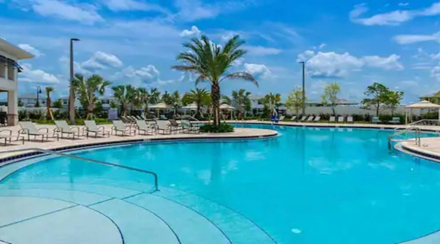 KISSIMMEE, Florida 34746, 5 Bedrooms Bedrooms, ,5 BathroomsBathrooms,Residential,For Sale,BOOKMARK,0,MFRO6379115