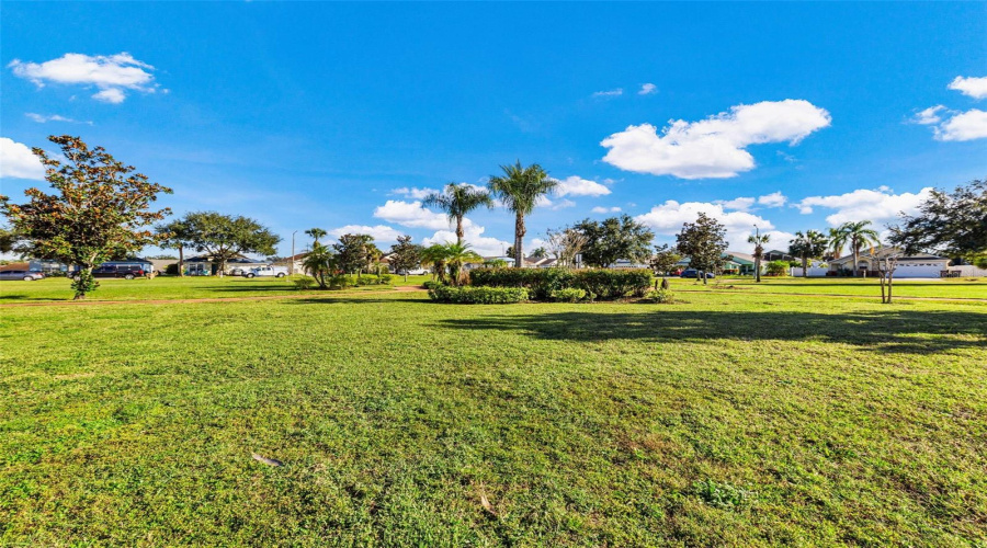 Community amenities , no HOA