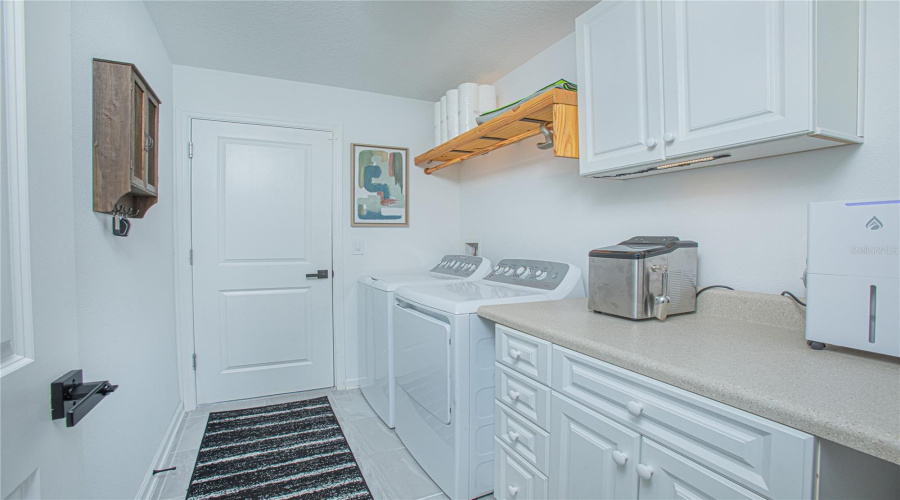 DAVENPORT, Florida 33837, 3 Bedrooms Bedrooms, ,2 BathroomsBathrooms,Residential,For Sale,POMELO,0,MFRO6383475