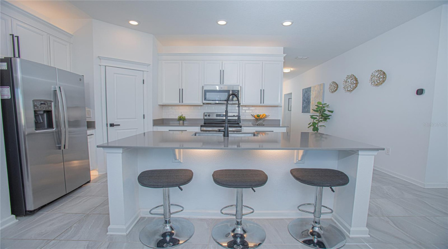 DAVENPORT, Florida 33837, 3 Bedrooms Bedrooms, ,2 BathroomsBathrooms,Residential,For Sale,POMELO,0,MFRO6383475