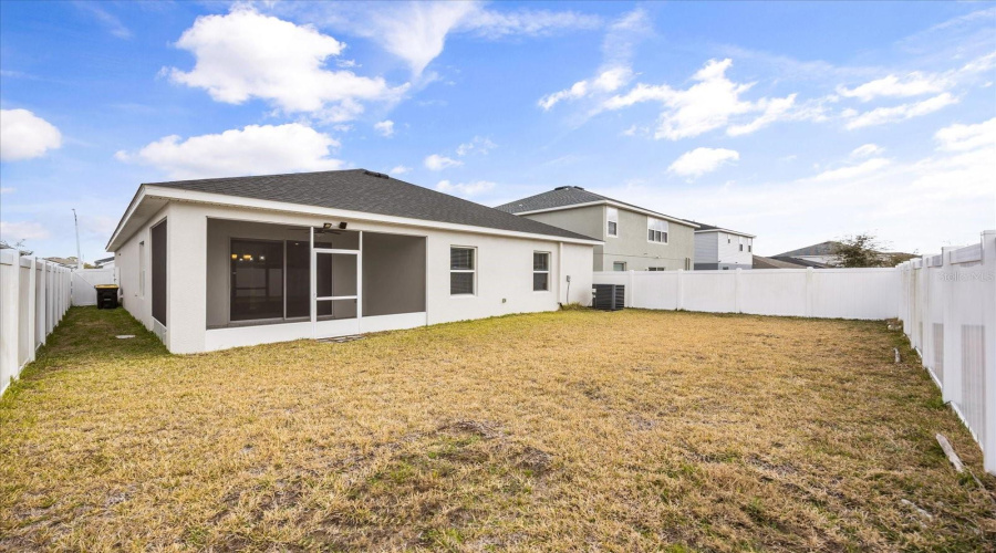 DAVENPORT, Florida 33837, 4 Bedrooms Bedrooms, ,2 BathroomsBathrooms,Residential,For Sale,LILY,0,MFRO6383544