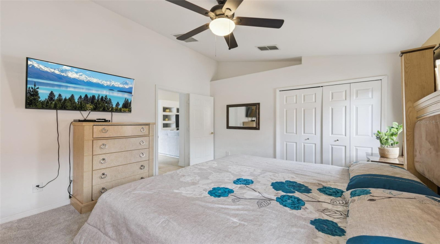 2nd Primary Bedroom with en-suite