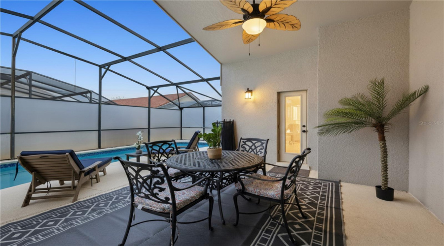 DAVENPORT, Florida 33897, 5 Bedrooms Bedrooms, ,4 BathroomsBathrooms,Residential,For Sale,HYPOLITA,0,MFRO6382996