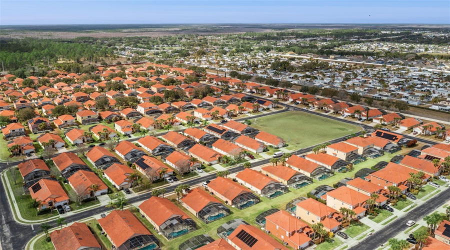 DAVENPORT, Florida 33897, 5 Bedrooms Bedrooms, ,4 BathroomsBathrooms,Residential,For Sale,HYPOLITA,0,MFRO6382996